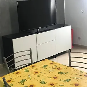  Appartamento Boomerang House - Airport, Center & Beach Italia